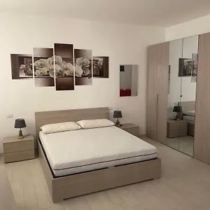 https://senza-pensieri-via-4-novembre-via-diaz.it-lombardy.com