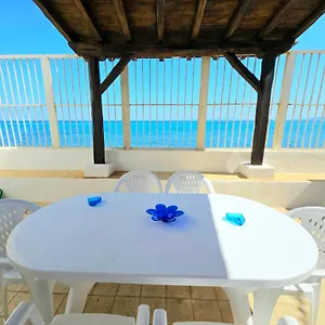 https://chalet-tiziana-una-veranda-sul-mare.sicilyhotelsitaly.net