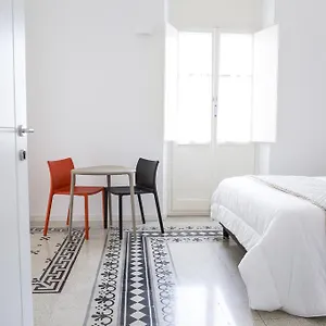  Bed and breakfast Angioy 18 Italia